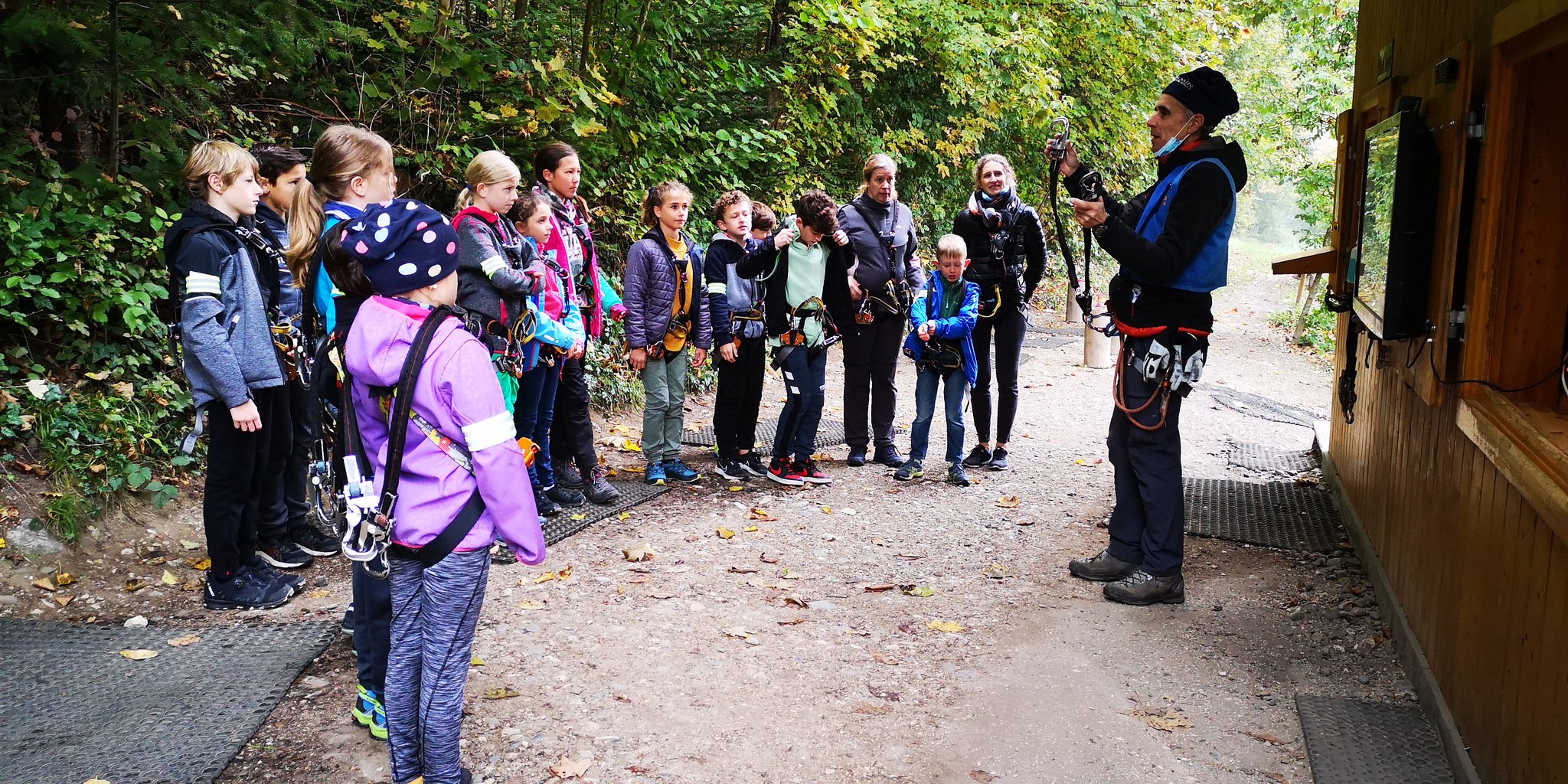 Hochseilgarten - von Baum zu Baum